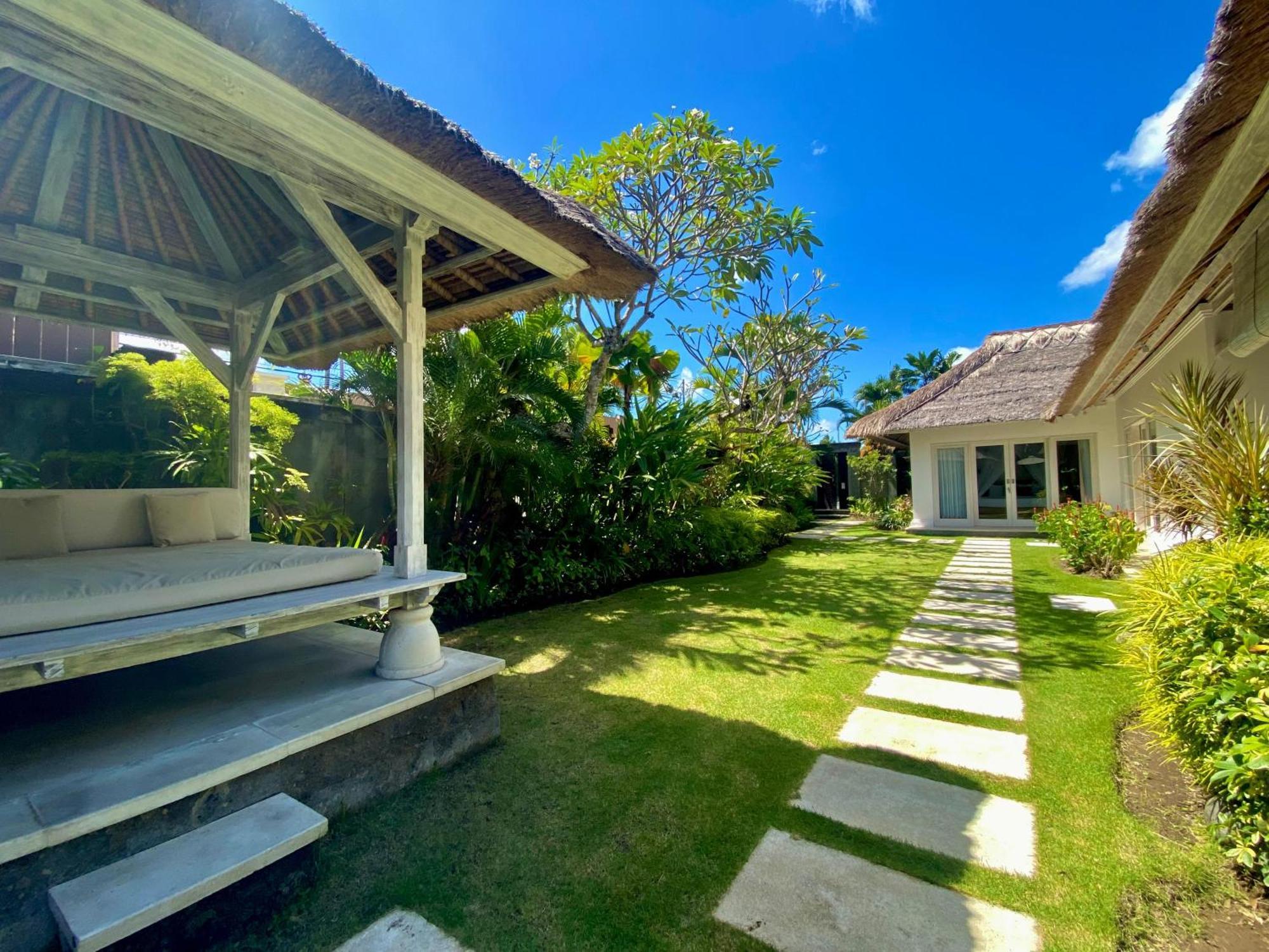 Serene Villas Seminyak Eksteriør bilde